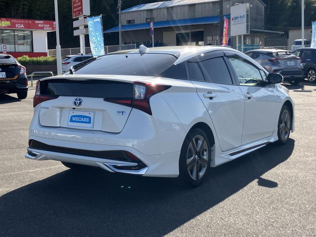 プリウス1.8 S ツーリングセレクション