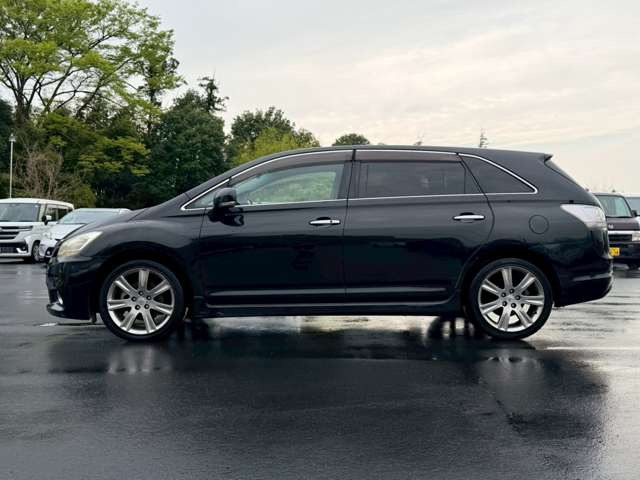 ���X�݌ɂ͊O���A�����N���[�j���O��ɓW�����A�����Ď��̏C�����̗L���A���[�^�[��������̗L������O�ҋ@�ւɂ�錟����S����{���Ă���܂��B�Ԍ��A�����A����h�������ЂőΉ��ł��܂��̂ł����S���������B