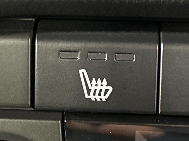 �y�V�[�g�q�[�^�[�z�������ɏd�󂷂�V�[�g�q�[�^�[!�G�A�R����葁�����܂��Ă����̂Ŋ�����̐l�����S�ł��ˁ�G�A�R���̉����͊������邩����A�Ƃ������ɂ����������߂ł��B