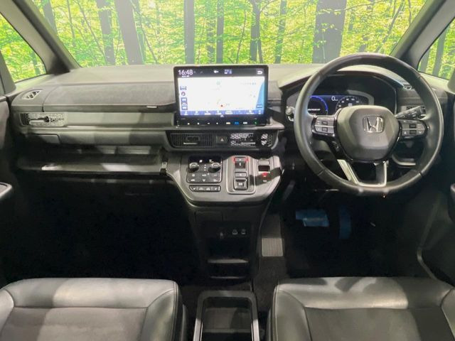 ステップワゴン2.0 e:HEV スパーダ プレミアムライン