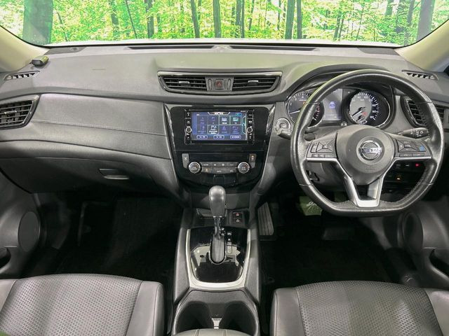 エクストレイル2.0 20Xi