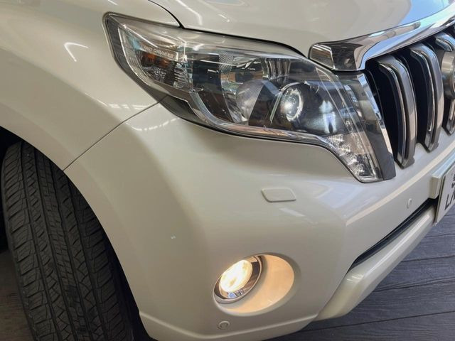 �yLED�w�b�h���C�g�z���V����ԑ��s�����ǍD�Ȏ��E���m�ۂ����S���ĉ^�]�ł��鍂�P�xLED�w�b�h���C�g�𑕔�!�_�����x�������A����d�͂��}�����Ă��܂��B