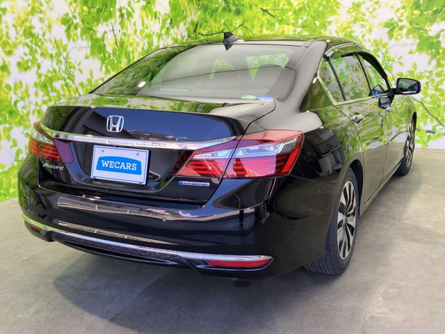 アコードハイブリッド2.0 LX