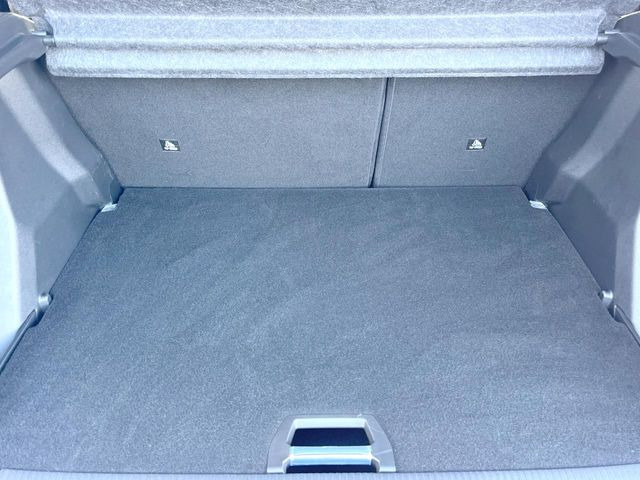 ���g�����N���[��:����L������e�X�y�[�X!���ꂾ���̍L��������΂��������⃌�W���[�Ȃǂɂ��œK�ł�!�g�p�������Ȃ����ꂢ�ȏ�Ԃ��ێ����Ă���܂��B