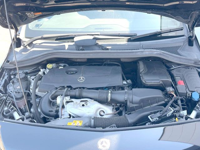 �����X�ł́A�e���[�J�[�̐�p�f�f�e�X�^�[�𓱓��B���Ǝ��i�����e�N�j�J���X�^�b�t���풓���Ă���܂��̂ŁA������̍ۂɂ����S���Ă����p���������܂��B