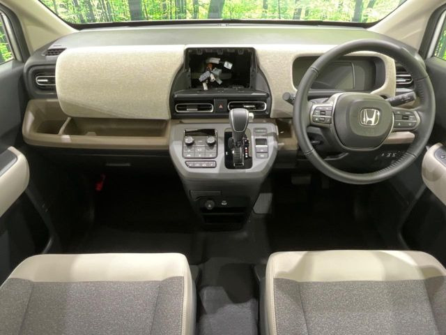 フリード1.5 e:HEV エアー EX