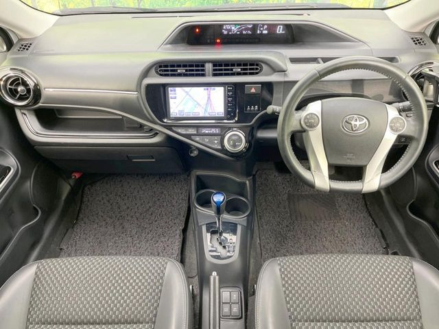 アクア1.5 X-URBAN