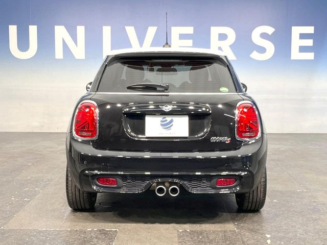 �����X�ł͑�O�ҋ@�ւɂ��ԗ��i���Ӓ�𓱓����A�C�����Ԃ�r���B�Ӓ菑�����s����܂��̂ŁA�ς��ƌ��������ł͕�����Ȃ��ӏ��܂Ŕ[��������ł��������������܂��B���ꕔ�����{�̏ꍇ���������܂��B