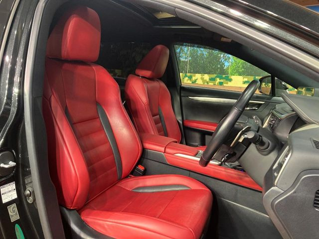 �^�]�ȃV�[�g���͎g�p�������Ȃ��A�ǍD�ȏ�ԂƂȂ��Ă��܂��B�O�I�[�i�[�l�����J�Ɏg���Ă������Ƃ��悭�킩��܂��ˁB