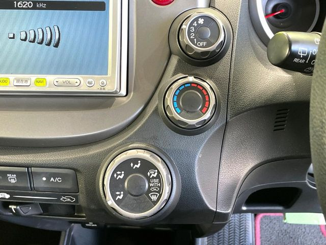 �����~�������Ă��S�Ȃɉ��K�ȋ󒲂�͂��Ă����A�_�C�������G�A�R���𑕔���