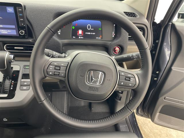 フリード1.5 e:HEV エアー EX 4WD