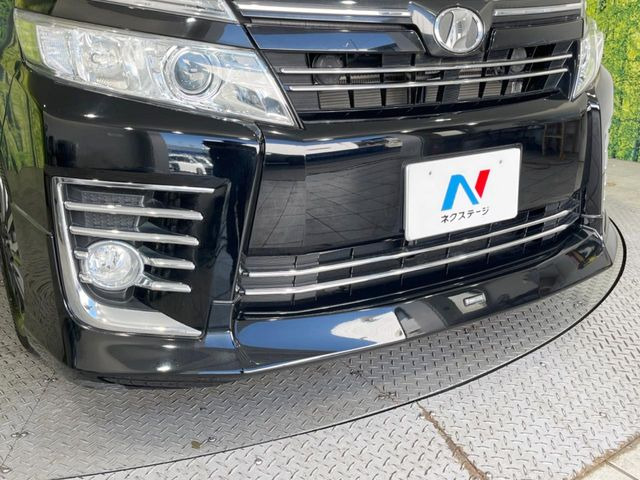 ヴォクシー2.0 ZS 煌