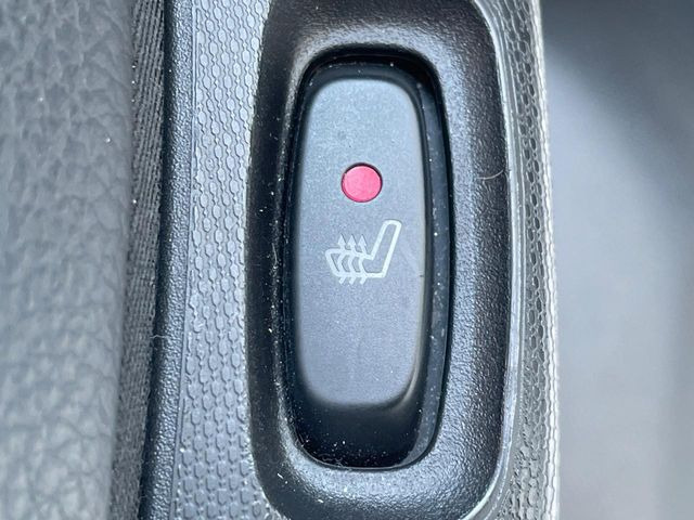 ���t�����g�V�[�g�q�[�e�B���O:�^�]�ȁE����ȋ��ɎO�i�K�Œ��߂��\�ȃV�[�g�q�[�^�[�𑕔����Ă���܂��B�G�߂��킸���K�ɂ��g�p���������܂��B