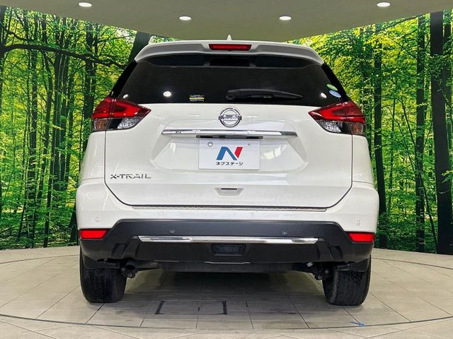 安心の最長10年・走行無制限保証(有償)をご用意。保証内容も充実はもちろん、無料点検&オイル交換や、年中無休の全国・24時間ロードサービスも付帯されておりますのでご安心下さい。