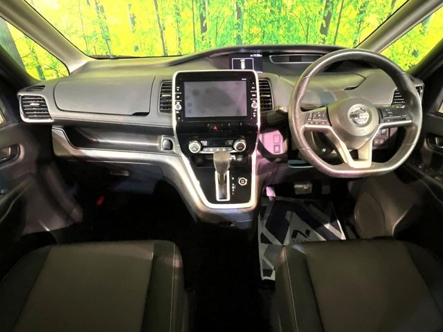 セレナ2.0 ハイウェイスター Vセレクション