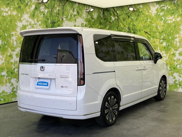 ステップワゴン2.0 e:HEV スパーダ プレミアムライン