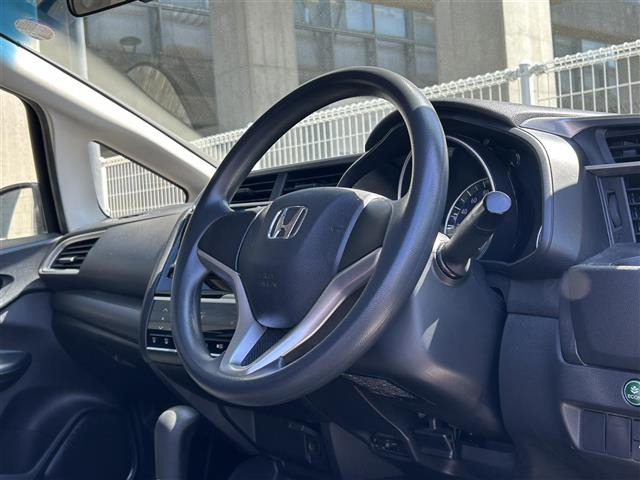 フィット1.3 13G F