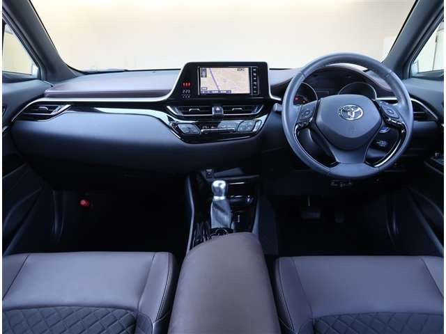 C-HRハイブリッド 1.8 G