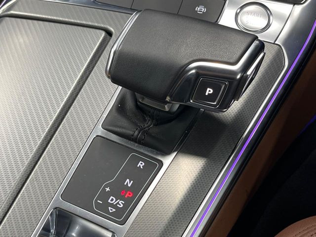 ��MT���[�h�t��AT:�ʏ�͎����ł����Ȃ���ϑ�(�M�A�`�F���W)���h���C�o�[�̑���ɂ���ĈӐ}�I�ɕς�����V�X�e���ł��B����w���i�̃h���C�u�����y���݂��������܂�!