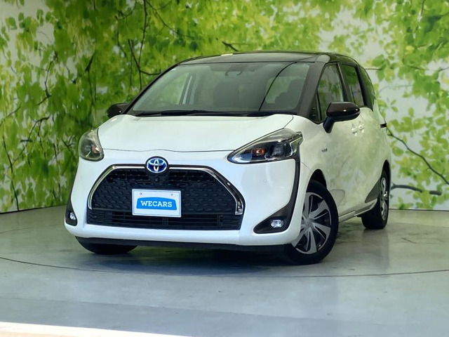 シエンタハイブリッド 1.5 G クエロ