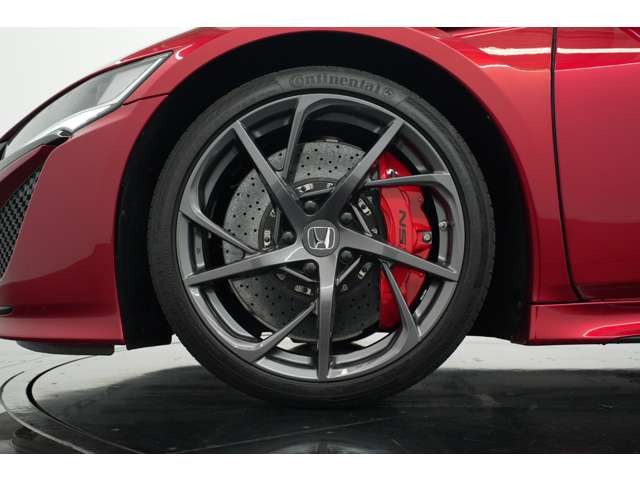 �����ɂ�19/20�C���`�b���A���~�z�C�[���𑕒��B�������s�ł����肵��������������܂��B