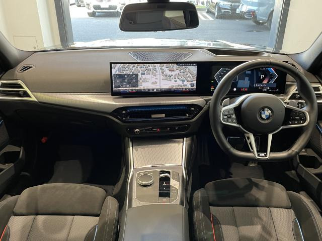 3シリーズツーリング320d xドライブ Mスポーツ  4WD