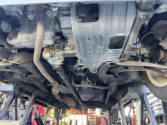 ���X�ł͓W���O�ɂ��Ԃ̖����𒚔J�ɍs���Ă��܂�!�����ł��L���C�Ȃ��Ԃ����񋟂������Ǝv���Ă���܂��̂ŋC�ɂȂ鎖���������܂����炨�C�y�ɂ����k������!�o������肨�q�l�̂��v�]�ɂ͂������v���܂�!