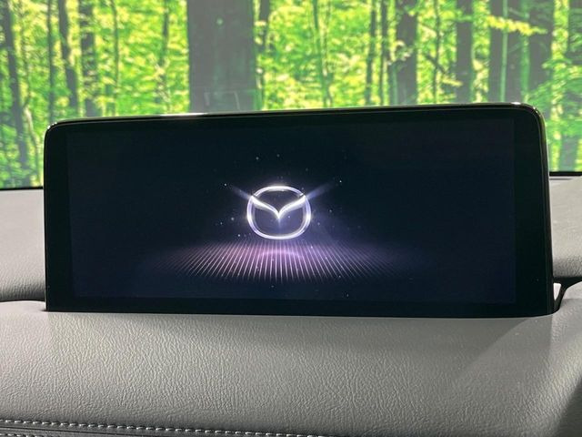 �y8.8�C���`�}�c�_�R�l�N�g�z�ԓ��̕��͋C�Ƀ}�b�`������^�̃f�B�X�v���C�B�X�}�z�ڑ��ł̃i�r�g�p��Bluetooth�Đ����A�l�X�ȋ@�\���y���߂܂��B�����I�ȃ_�C�������삪�\�ŁA�g��������ǍD�ł��B