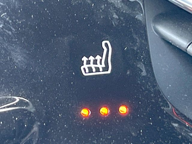 ���t�����g�V�[�g�q�[�e�B���O:�^�]�ȁE����ȋ��ɎO�i�K�Œ��߂��\�ȃV�[�g�q�[�^�[�𑕔����Ă���܂��B�G�߂��킸���K�ɂ��g�p���������܂��B