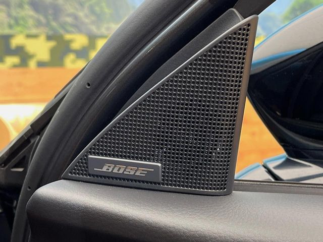 �yBOSE�T�E���h�V�X�e���z���[�J�[�I�v�V�����̍��i�ʃT�E���h�V�X�e���𓋍ځB��p�̃`���[�j���O���{���ꂽ�召�l�X�ȃX�s�[�J�[����ǎ��ȃT�E���h���t�ł��A�Տꊴ���ӂ�鉹����Ԃ����o���܂��B