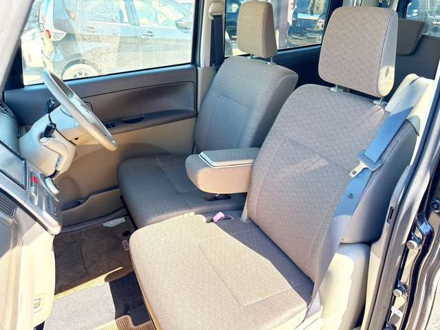 �����̑���t���J�[�i�r��h�����R�Ȃǂ̗p�i�̎��t�����s���Ă���܂�!���C�y�ɂ����k��������! TEL:0138-83-5680