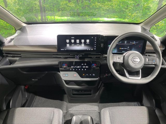 セレナ1.4 e-POWER ハイウェイスターV