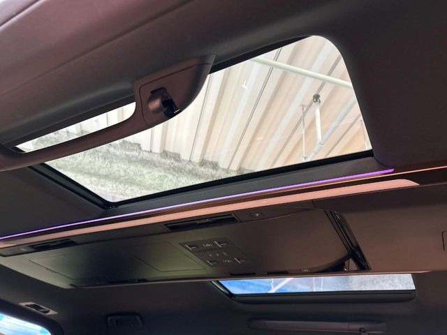 ヴェルファイアハイブリッド 2.5 Z プレミア E-Four 4WD