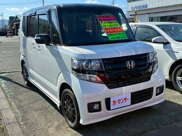 N-BOXカスタムG ターボ SSパッケージ 2トーンカラースタイル 4WD