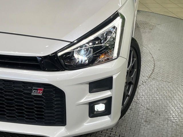 �yLED�w�b�h���C�g�z���V����ԑ��s�����ǍD�Ȏ��E���m�ۂ����S���ĉ^�]�ł��鍂�P�xLED�w�b�h���C�g�𑕔�!�_�����x�������A����d�͂��}�����Ă��܂��B