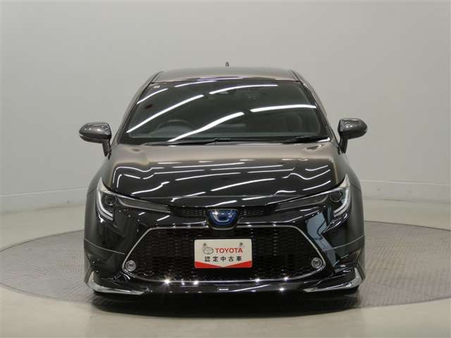 カローラツーリング1.8 ハイブリッド W×B