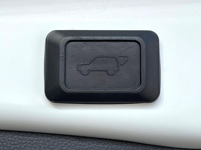 �y�p���[�o�b�N�h�A�z�X�}�[�g�L�[��^�]�Ȃ̃{�^�������������Ń��A�Q�[�g�������ŊJ���܂�!�ו��������Ă��鎞��A�����ʒu�ɂ���o�b�N�h�A��߂�ۂɕ֗��ȋ@�\�ł���