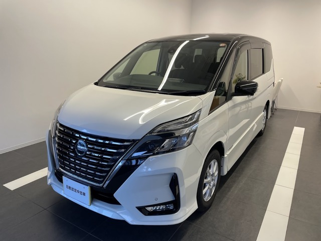 セレナ2.0 ハイウェイスターV