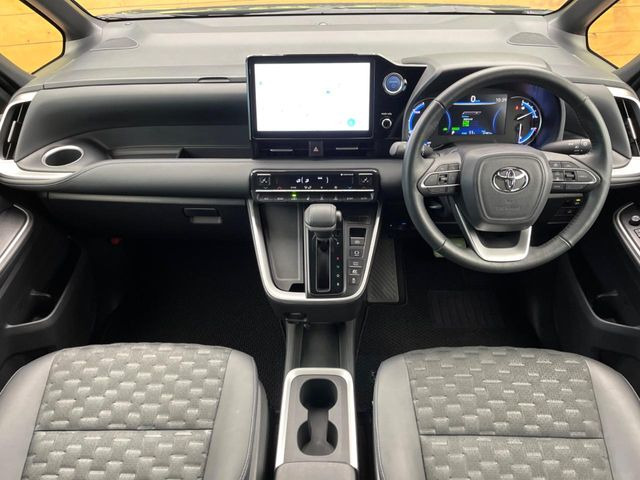 ヴォクシー1.8 ハイブリッド S-Z