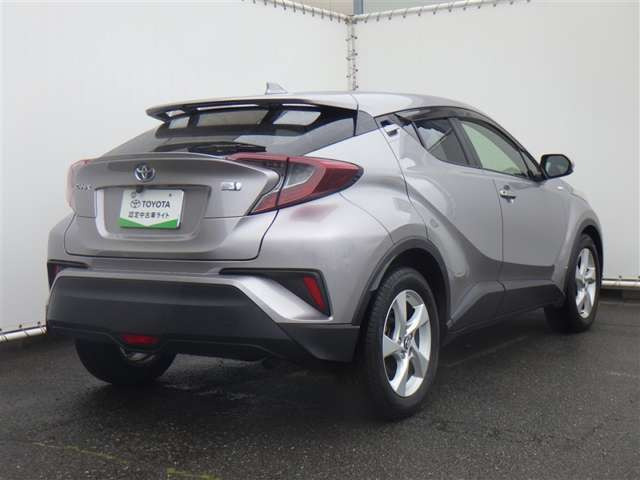 C-HRハイブリッド 1.8 S