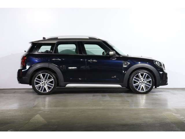 ミニクロスオーバークーパー SD オール4 プレミアム プラスパッケージ 4WD