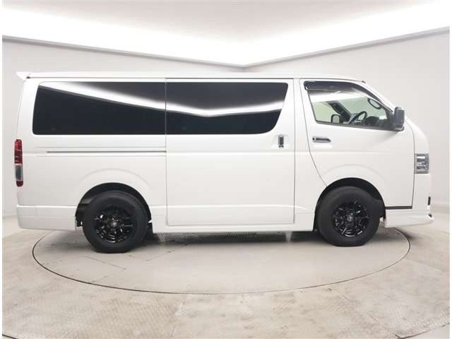 ハイエースバン