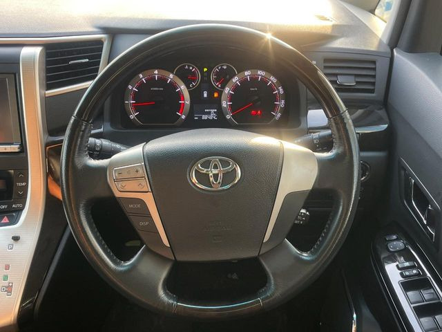 �y�����v�����X�e�A�����O�z�㎿�Ȋv���g�p���邱�ƂŁA��ɂ����������݂ƂĂ��^�]���₷���n���h���ł���