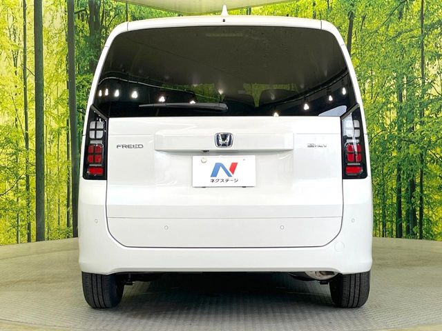 安心の最長10年・走行無制限保証(有償)をご用意。保証内容も充実はもちろん、無料点検&オイル交換や、年中無休の全国・24時間ロードサービスも付帯されておりますのでご安心下さい。