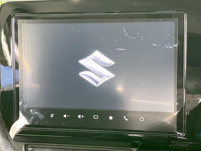 �y�����i�r�z�l�C�̏����i�r�𑕔����Ă���܂��B�i�r�̎g���₷���͂������A�I�[�f�B�I�@�\���[��!�L�����v�◷�s�͂������A�ʋ΂┃�����ȂǕ��i�̃h���C�u���y�����Ȃ�͂���