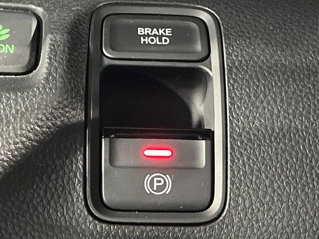 �y�d���p�[�L���O�u���[�L�z�p�[�L���O�u���[�L�͕֗��ȓd����!�{�^����ő���ł��A�A�N�Z���𓥂߂Ύ����ŉ�������܂��􃌃o�[��y�_���������̂ŉ^�]�ȉ����������肵�܂��ˁ�