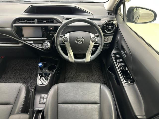 アクア1.5 G ブラックソフトレザーセレクション