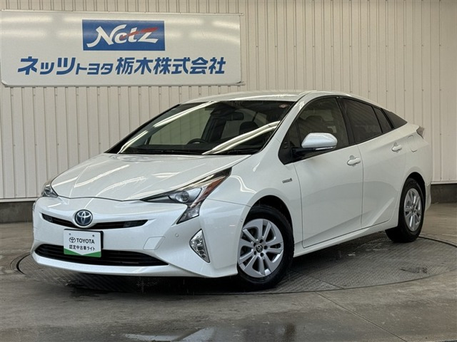 プリウス1.8 S セーフティ プラス