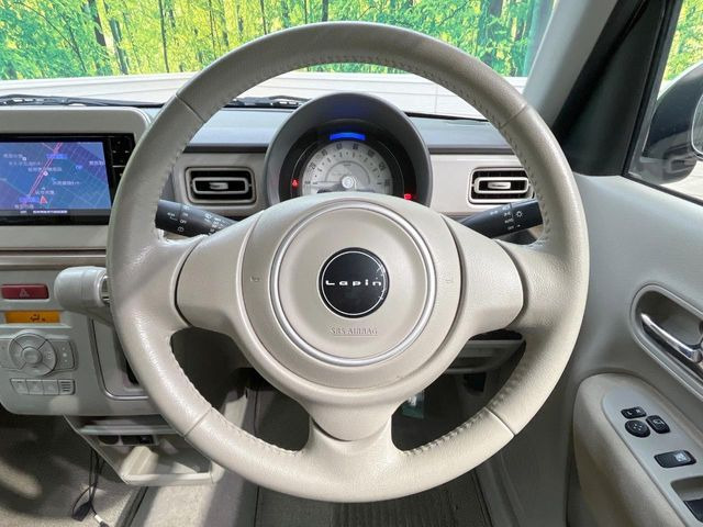 �y�����v�����X�e�A�����O�z�㎿�Ȋv���g�p���邱�ƂŁA��ɂ����������݂ƂĂ��^�]���₷���n���h���ł���