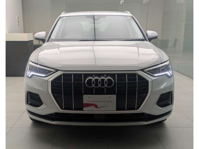 Q335 TFSI アドバンスド